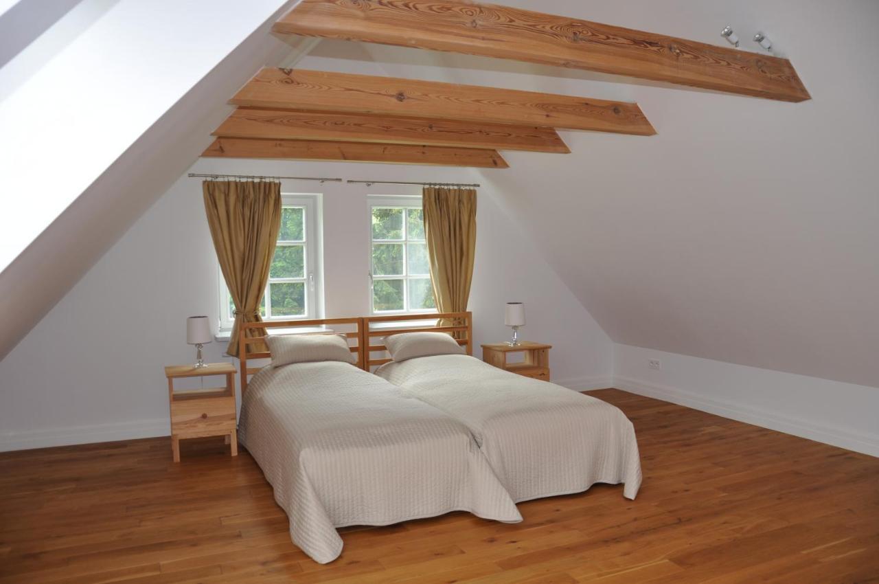 Monte Carvick Nad Jeziorem Seksty Karwik Exteriér fotografie